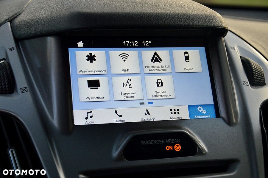 Ford Tourneo Connect 1.5 TDCi Start-Stop Titanium - 32