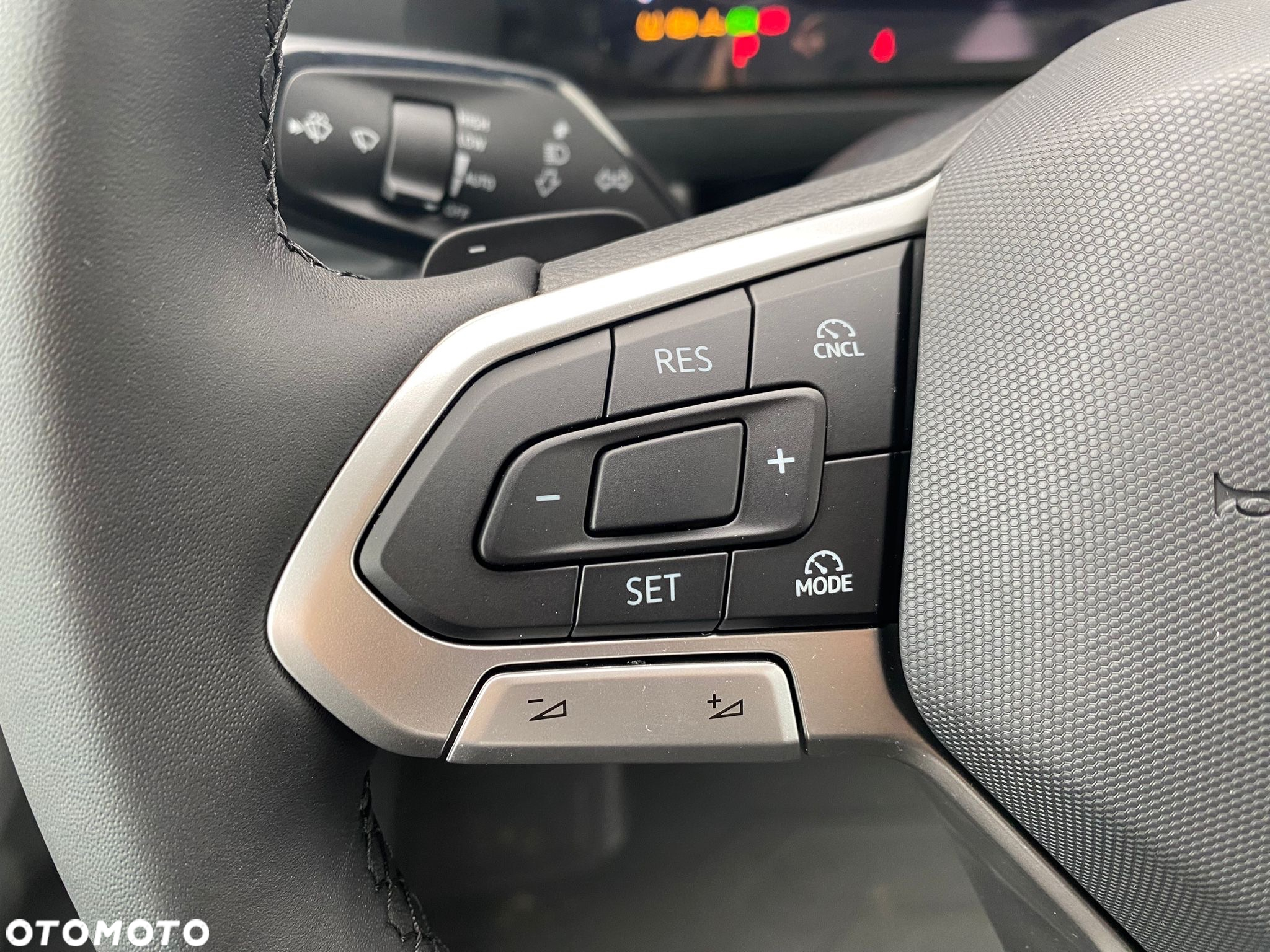 Volkswagen CRAFTER - 13
