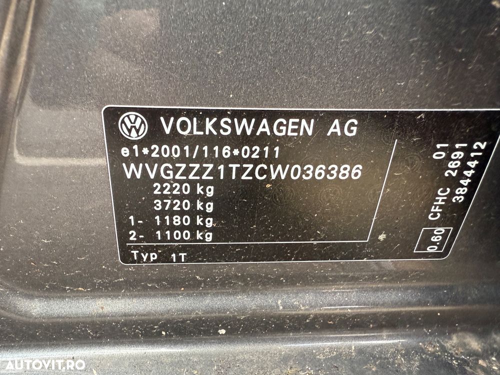 Volkswagen Touran - 5
