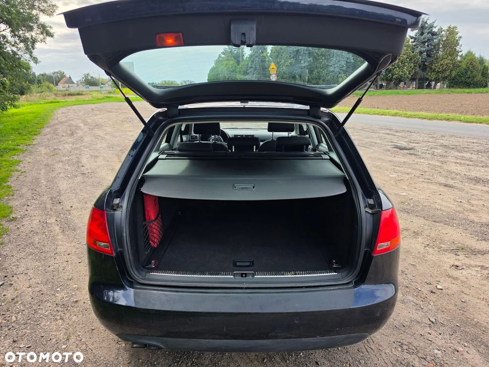 Audi A4 Avant - 6