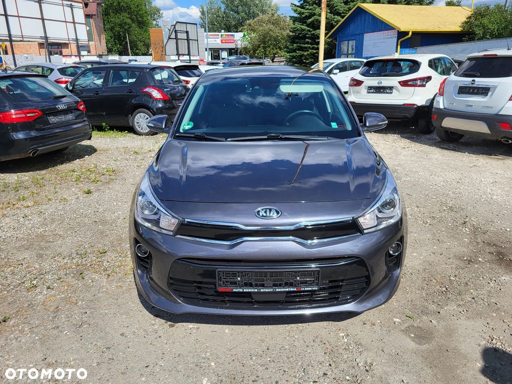 Kia Rio 1.4 L - 2