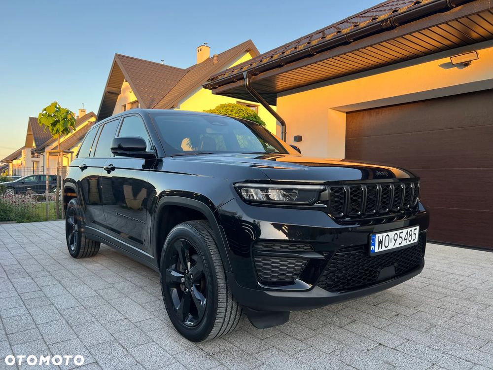 Jeep Grand Cherokee - 4