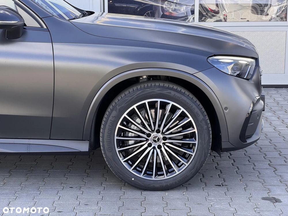 Mercedes-Benz GLC 300 4-Matic - 9