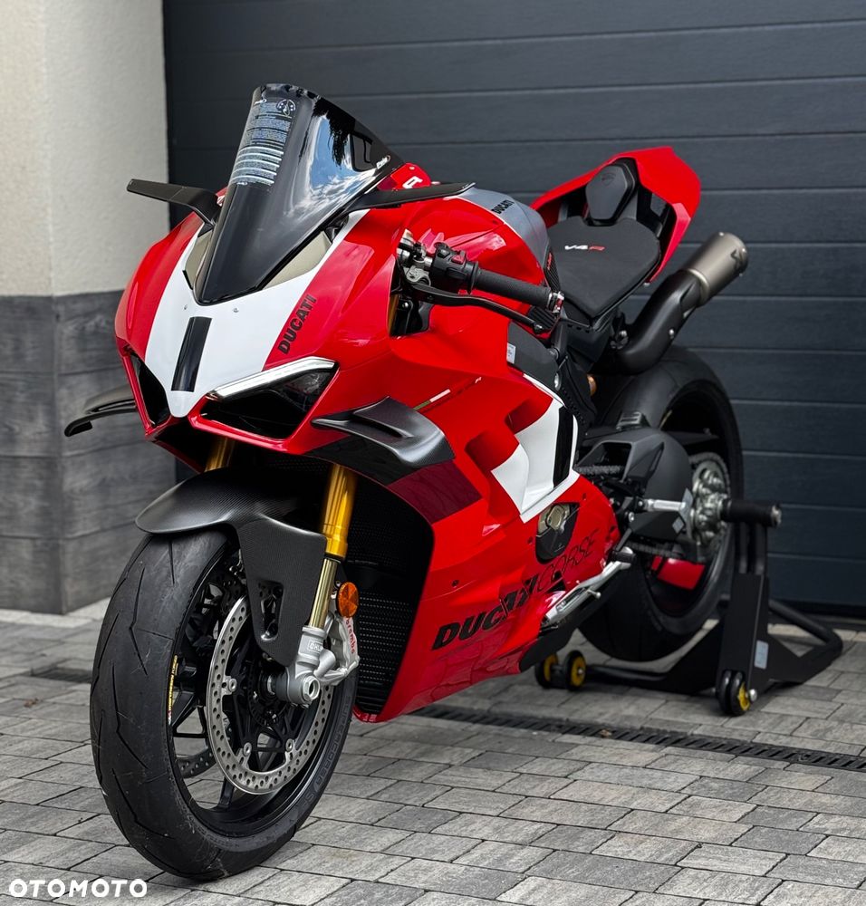Ducati Panigale V4R - 12