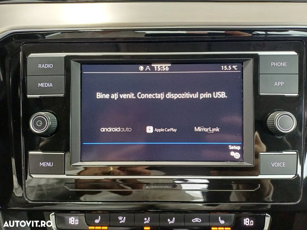 Volkswagen Passat 2.0 TDI DSG Highline - 26