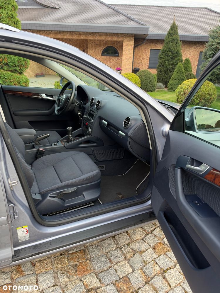 Audi A3 Sportback - 15