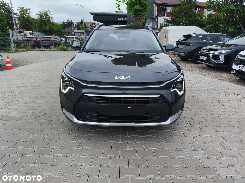 Kia Niro 1.6 GDI Hybrid M - 2