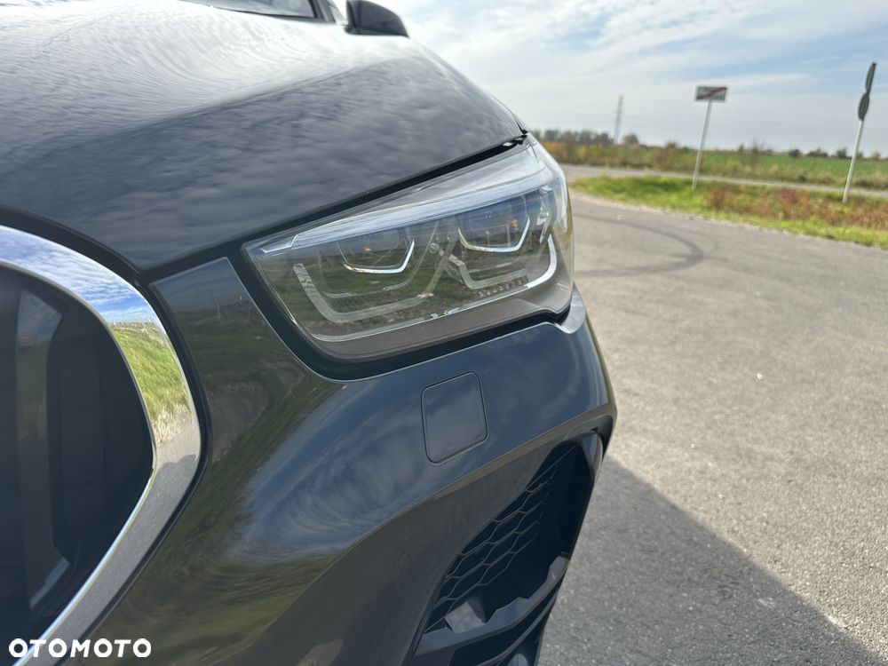 BMW X1 xDrive20i M Sport sport - 21