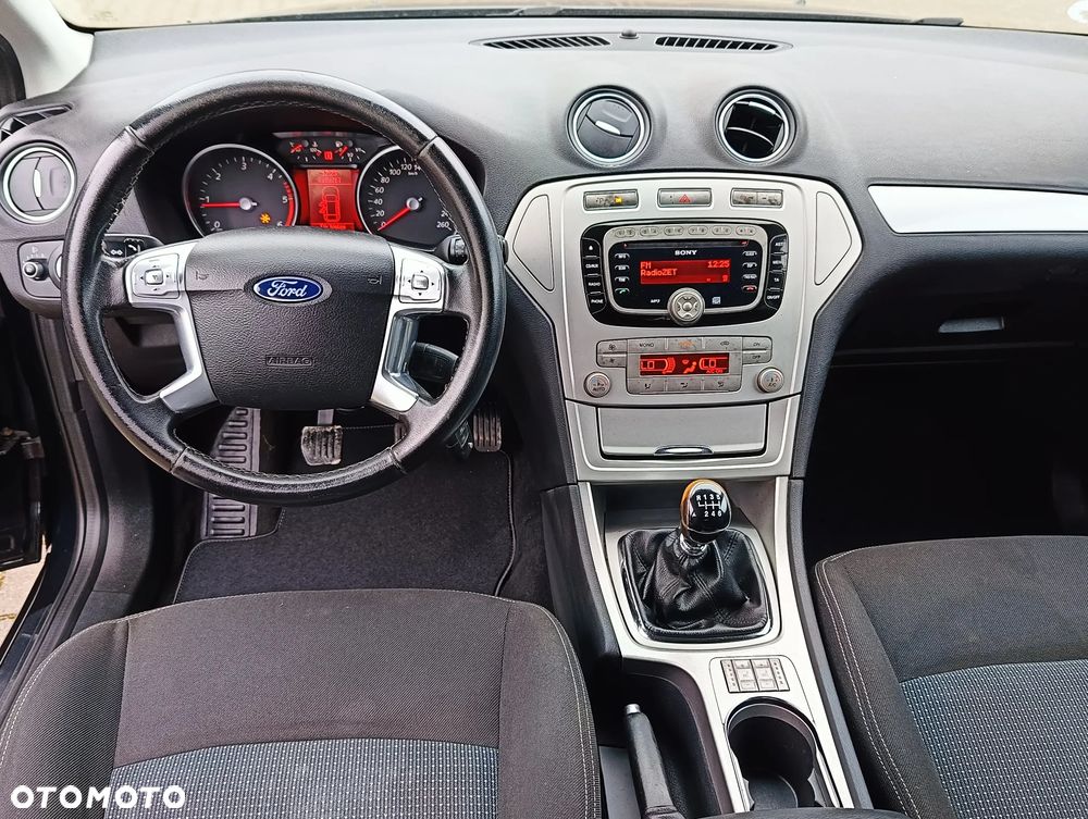 Ford Mondeo 2.0 TDCi Black Magic - 13