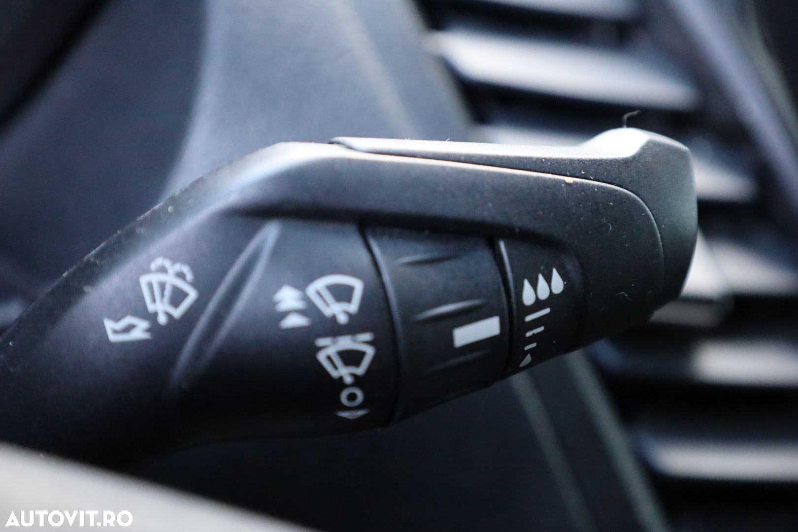 Ford Transit Connect - 20