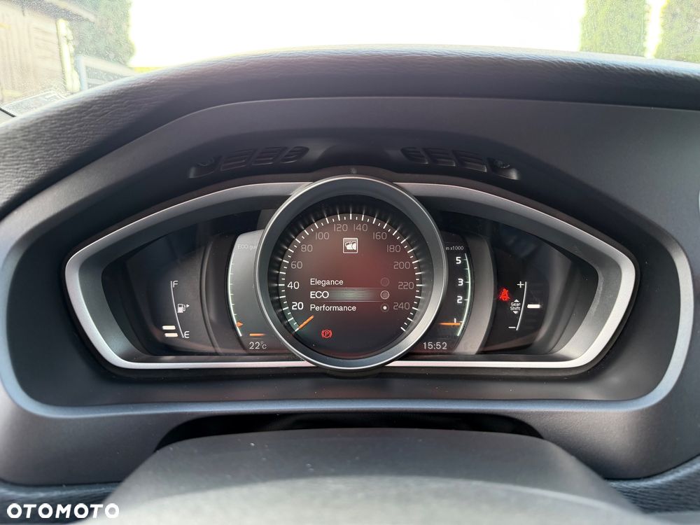 Volvo V40 D2 RDesign - 23