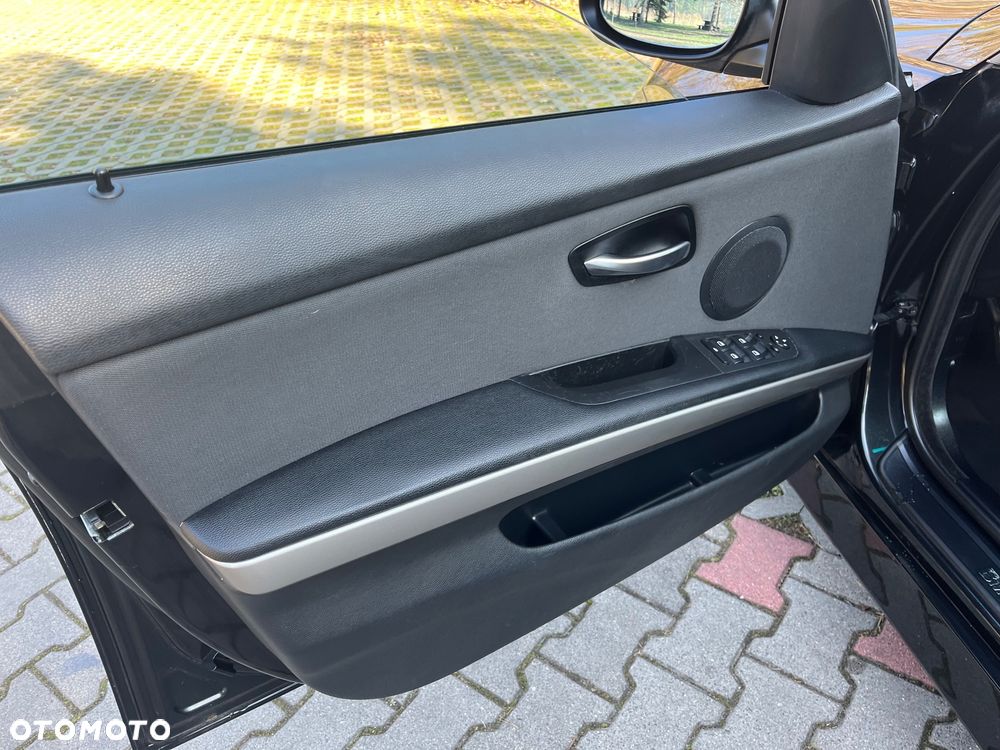 BMW Seria 3 - 20