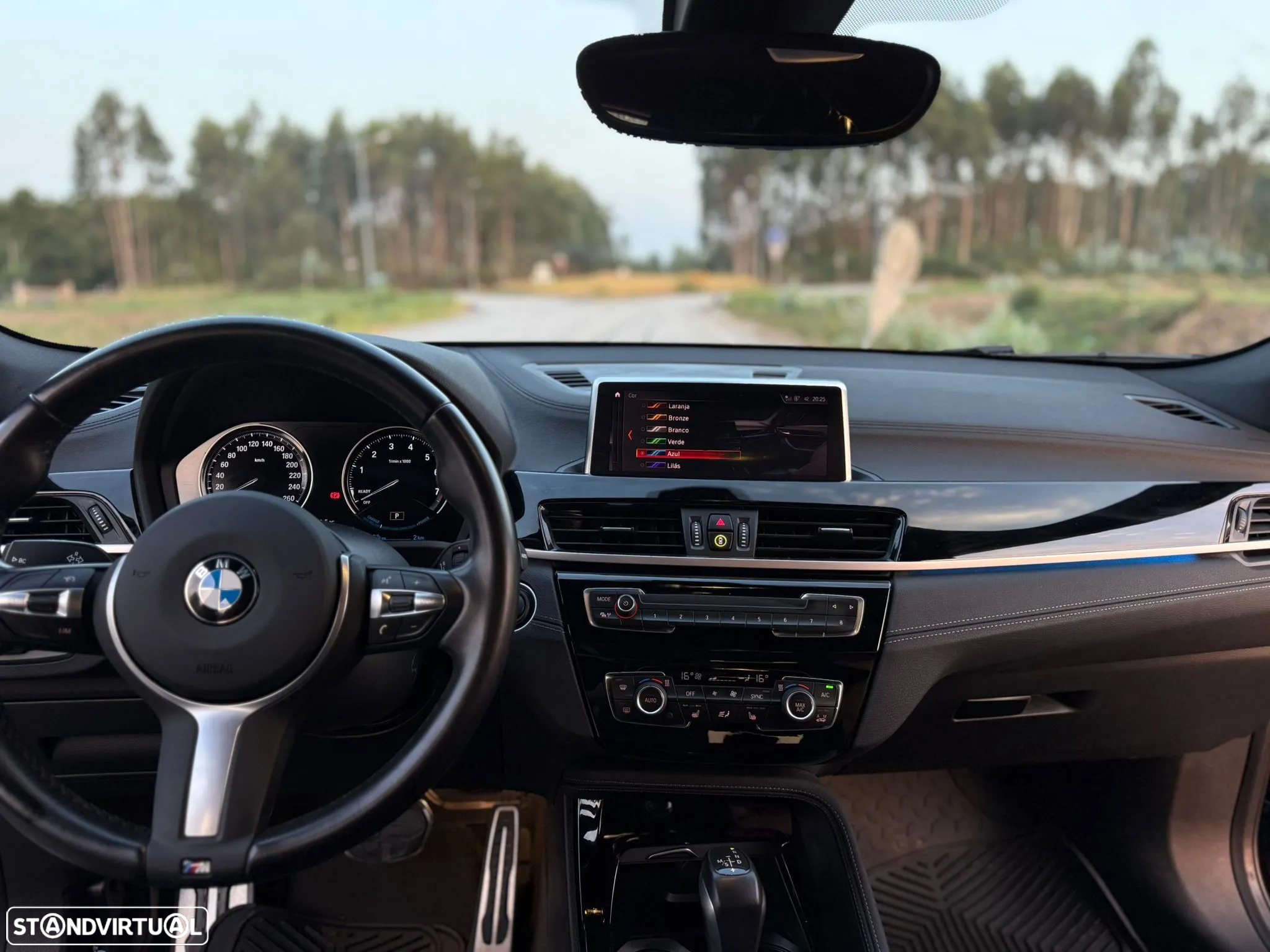 BMW X2 25 e xDrive Pack M - 12