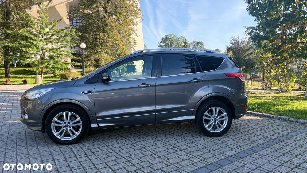 Ford Kuga 2.0 TDCi 4x4 Titanium - 32