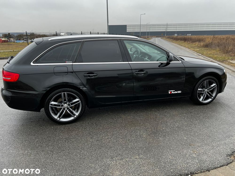 Audi A4 Avant - 10