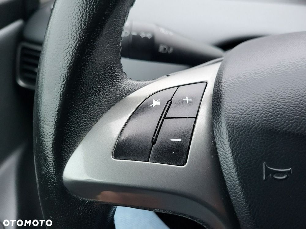 Lancia Ypsilon - 30