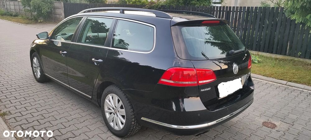 Volkswagen Passat 2.0 TDI DPF BlueMotion Technology Comfortline - 7