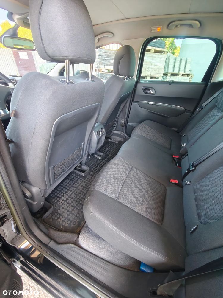 Peugeot 3008 - 13