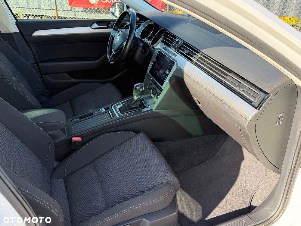 Volkswagen Passat 2.0 TDI BMT Highline DSG - 8