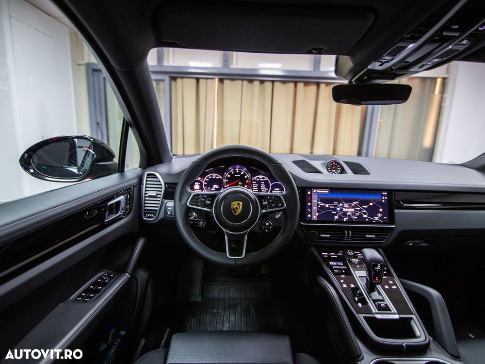 Porsche Cayenne Coupe Standard - 6