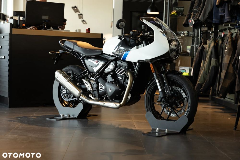 Triumph Thruxton - 17