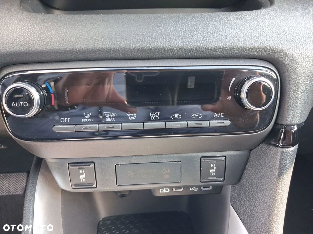 Mazda 2 Hybrid 1.5 Exclusive Line CVT - 25