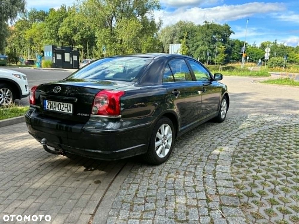 Toyota Avensis 1.8 VVT-i Luna - 5