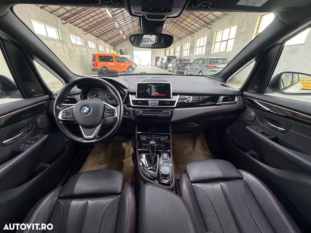 BMW Seria 2 220d Aut. Sport Line - 23