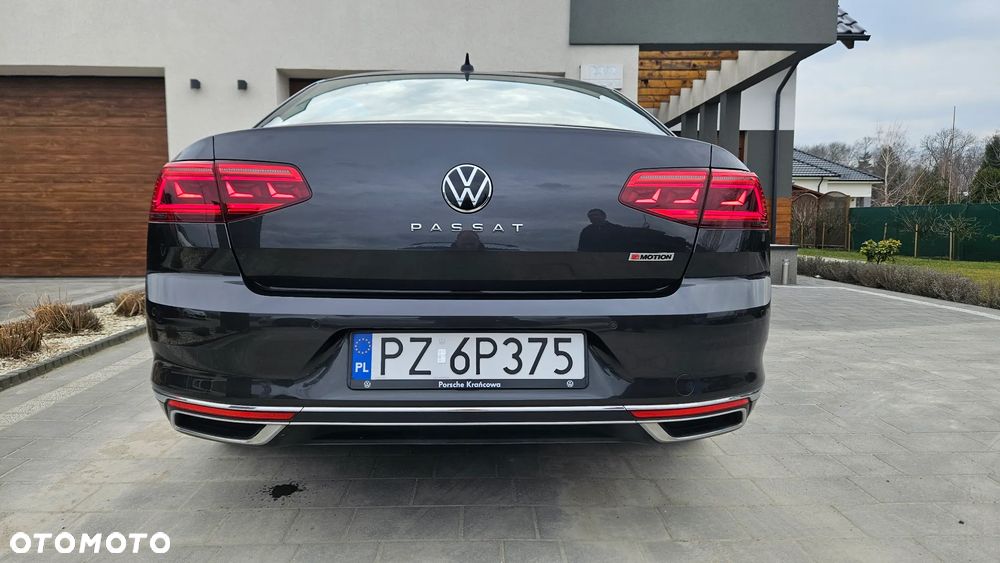 Volkswagen Passat 2.0 TSI Elegance DSG - 11