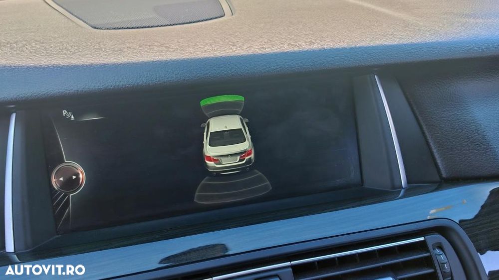 BMW Seria 5 530d xDrive Sport-Aut. - 15