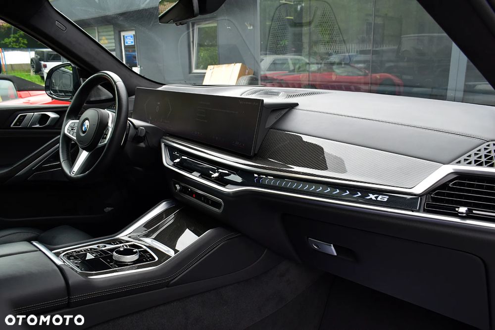 BMW X6 - 12