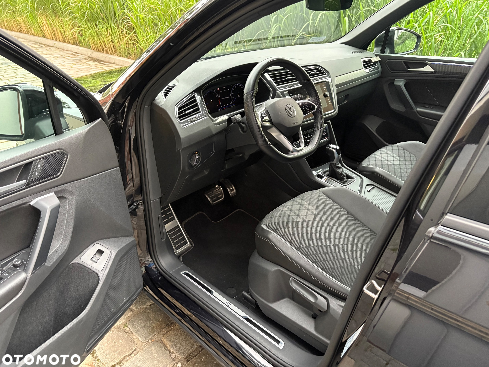 Volkswagen Tiguan - 19