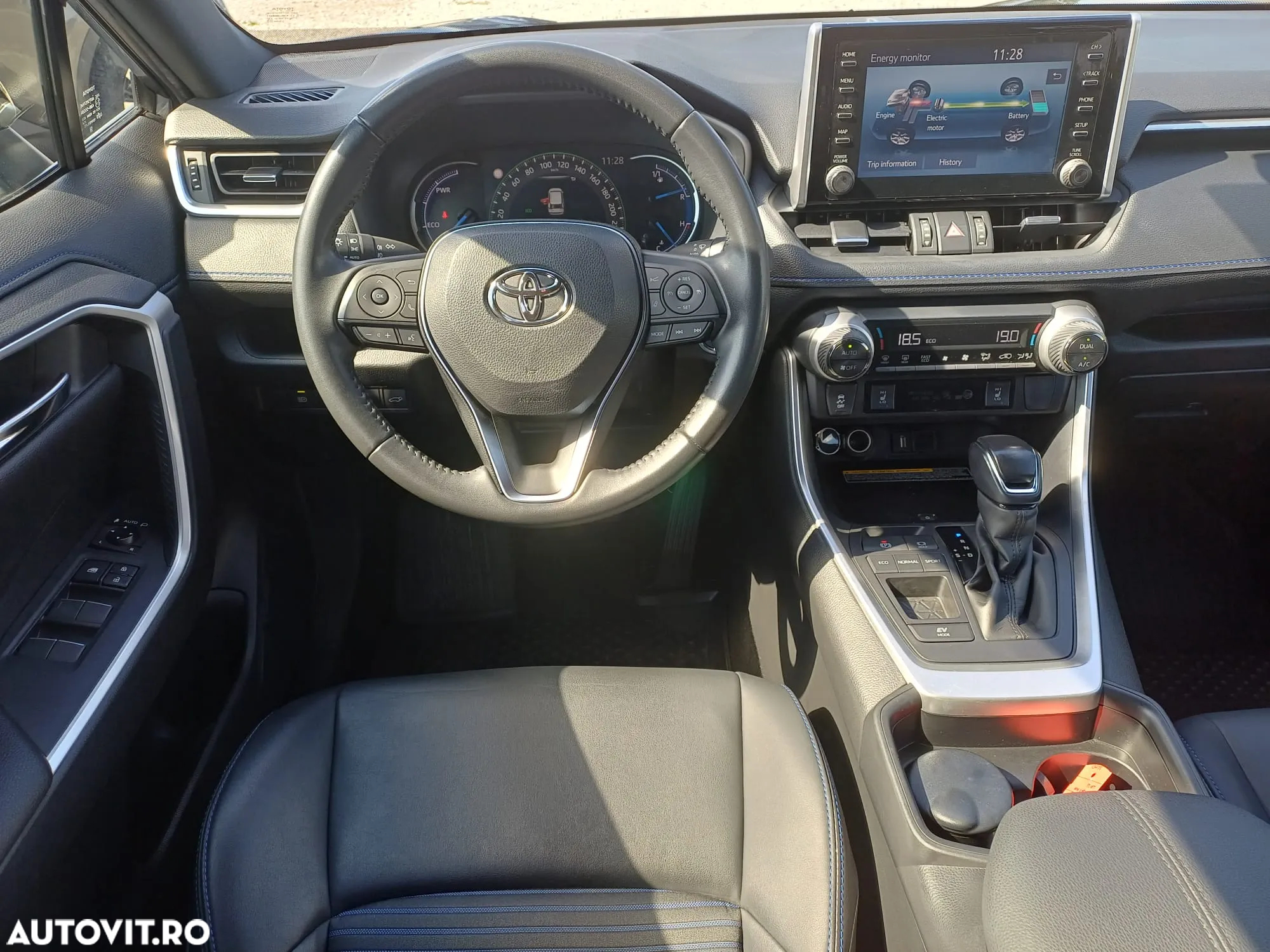 Toyota RAV4 - 12