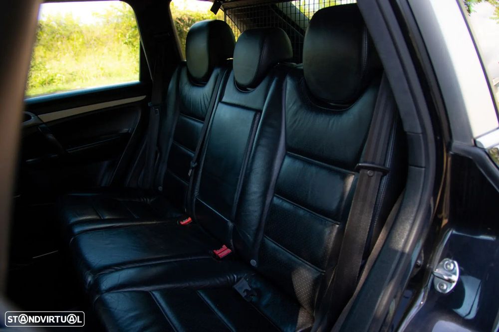 Porsche Cayenne Turbo - 60