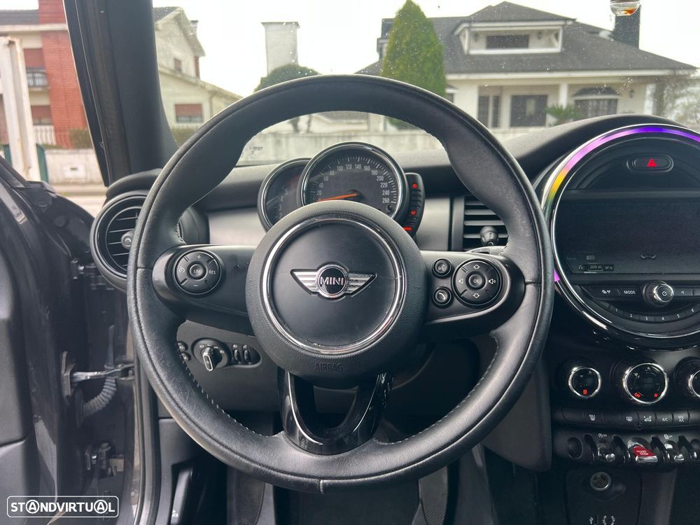 MINI 5 Portas Cooper D - 15