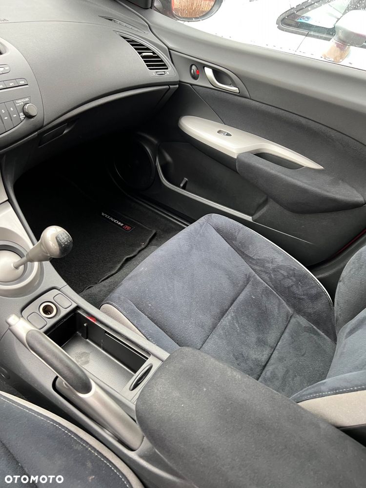 Honda Civic 1.4 Comfort - 32