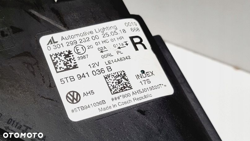 REFLEKTOR PRAWY FULL LED VW TOURAN II 5TB EUROPA - 3