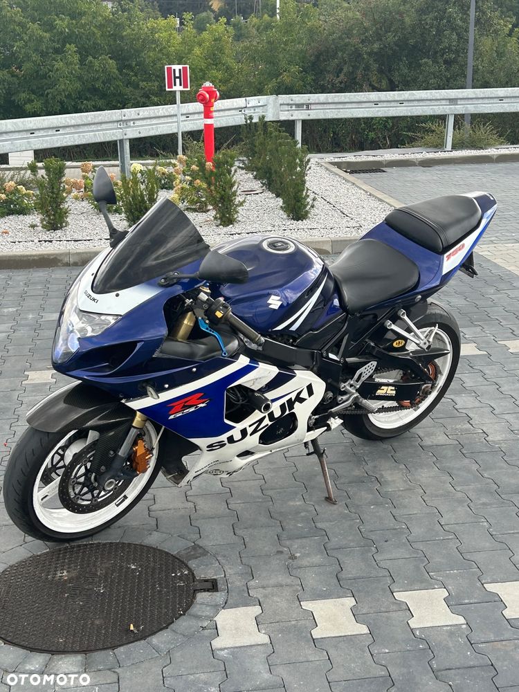 Suzuki GSX-R - 3