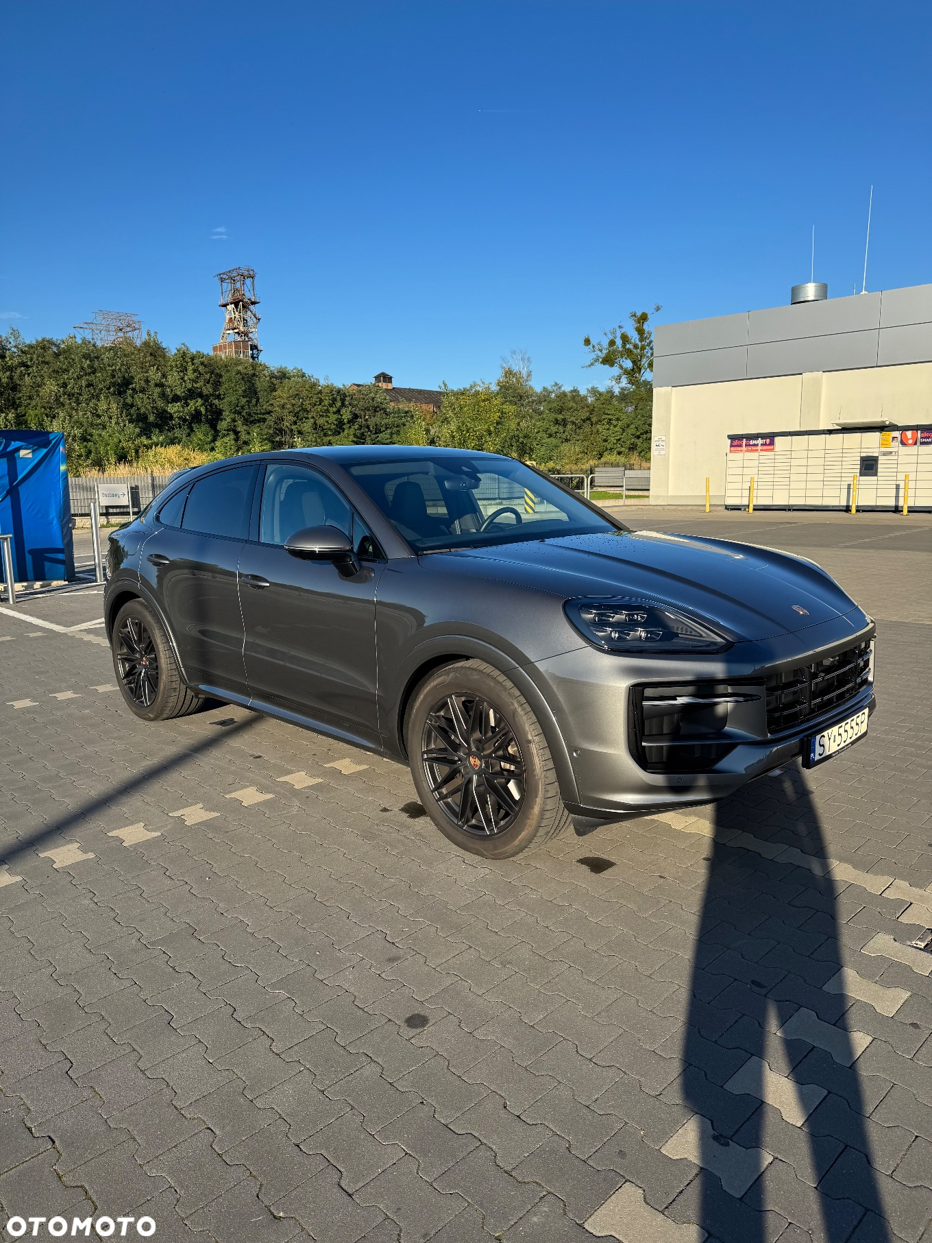 Porsche Cayenne Coupe GTS - 4