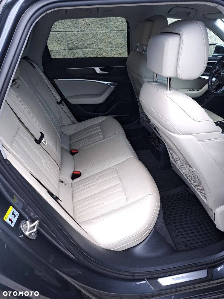 Audi A6 Avant 55 TFSI mHEV Quattro S tronic - 14