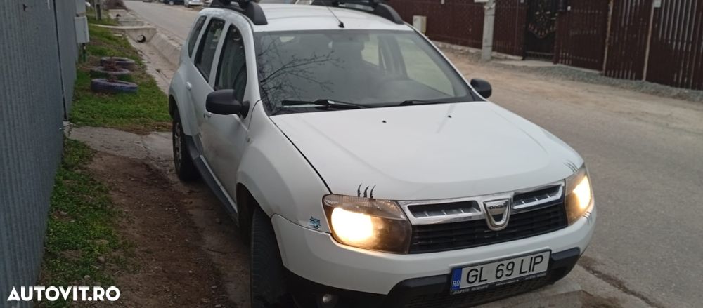 Dacia Duster 1.5 dCi 4x4 Laureate - 6