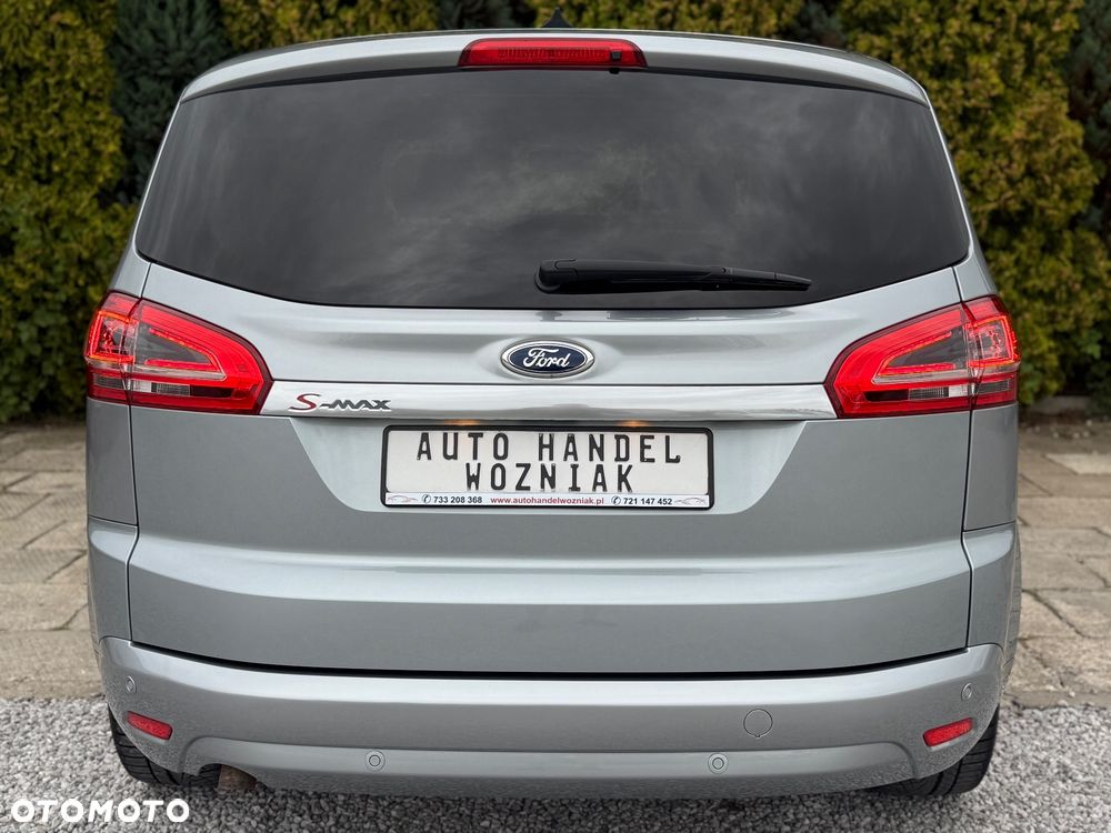 Ford S-Max - 14
