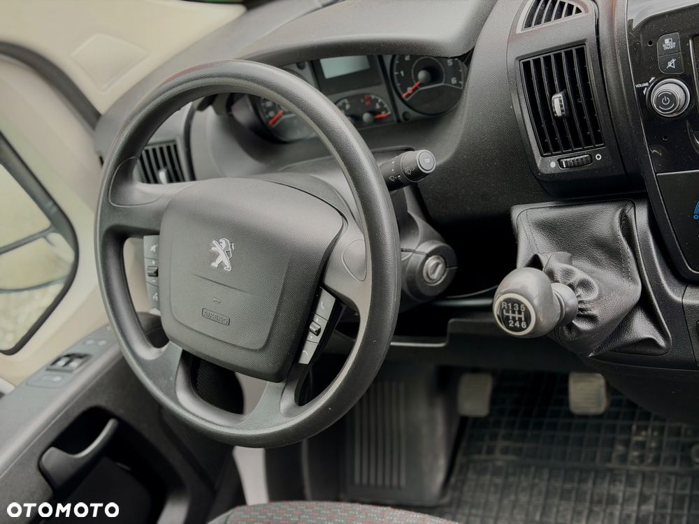 Peugeot Boxer - 25