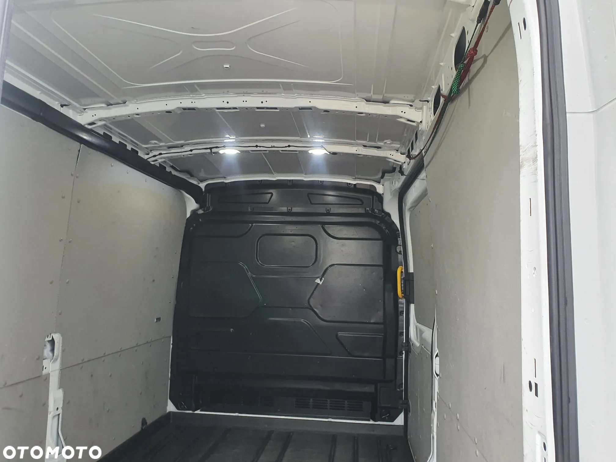 Ford Transit - 16