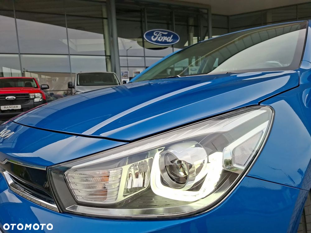 Kia Rio 1.2 L - 9