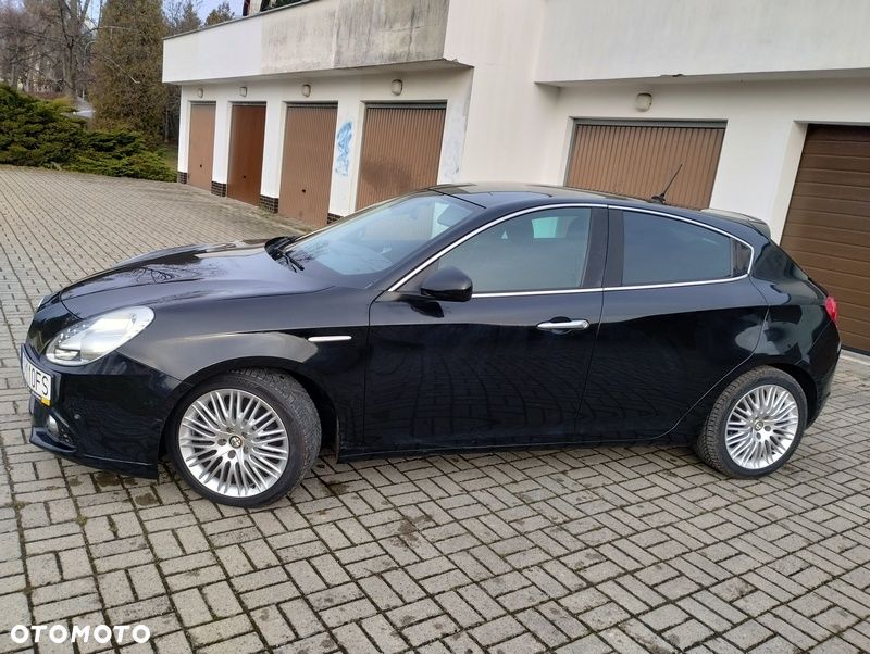 Alfa Romeo Giulietta - 4