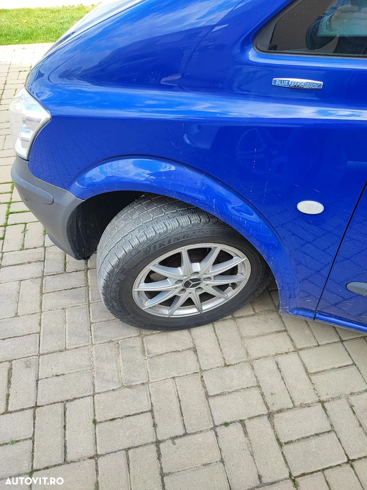Mercedes-Benz Vito Kompakt Aut. Mixto - 17