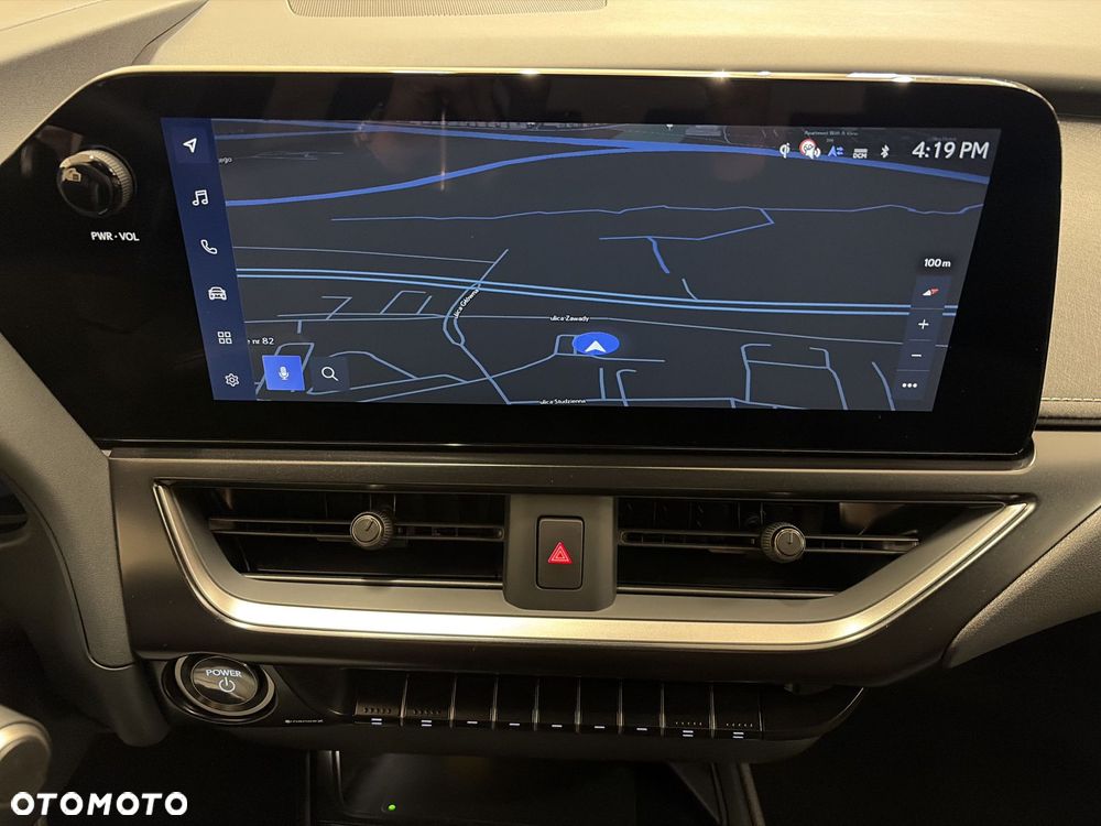 Lexus UX 300h F Sport Design - 15