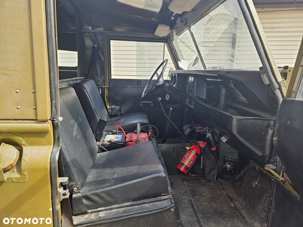 Land Rover Inny - 11