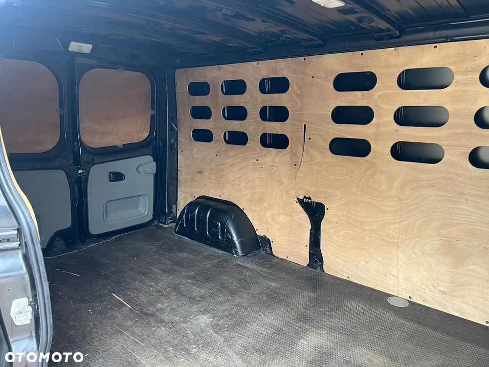 Renault Trafic - 9